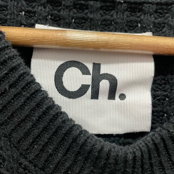 Ch. Chapter Size Medium Black waffle Knit Sweater Long Sleeve Wool Blend - Picture 3 of 4